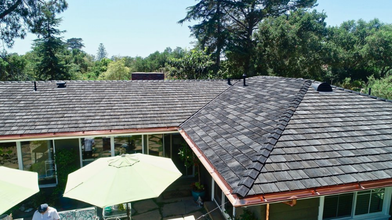 A CEDUR synthetic roof on a home in California.