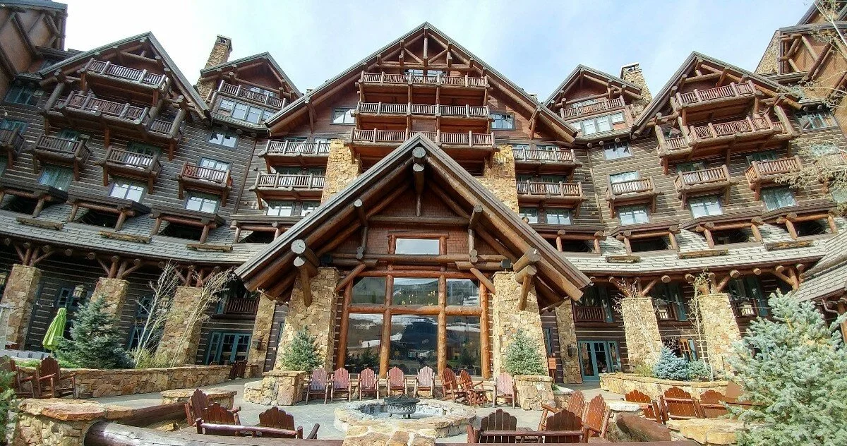 Timbers-Resort-Front-Entrance.jpg