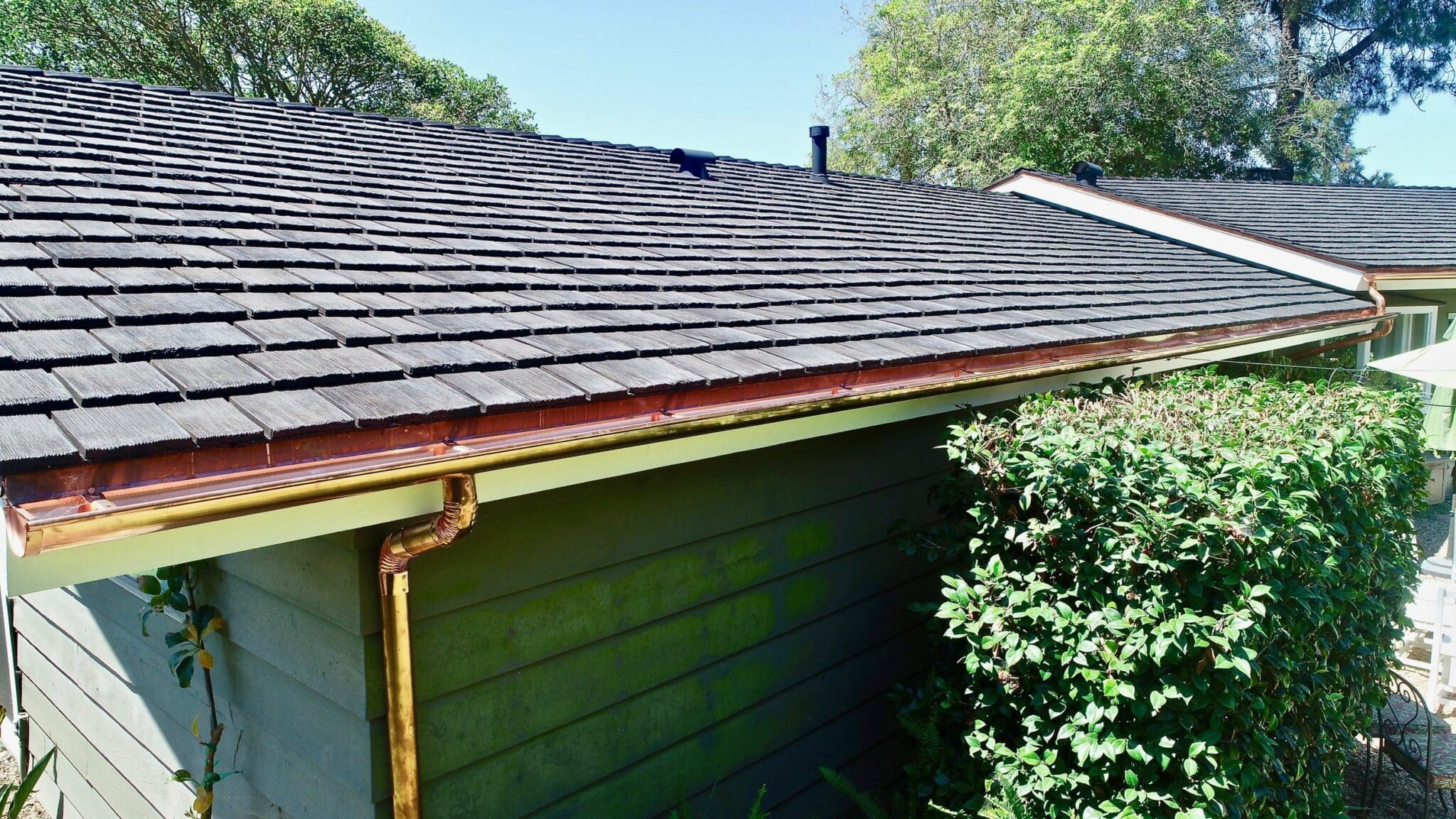 cedur-shiloh-roof-located-in-southern-california-polymer-building-materials-installed-by-pacific-roofing.jpg