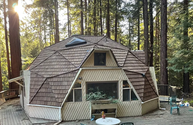 Light brown synthetic shake roof on a home in California