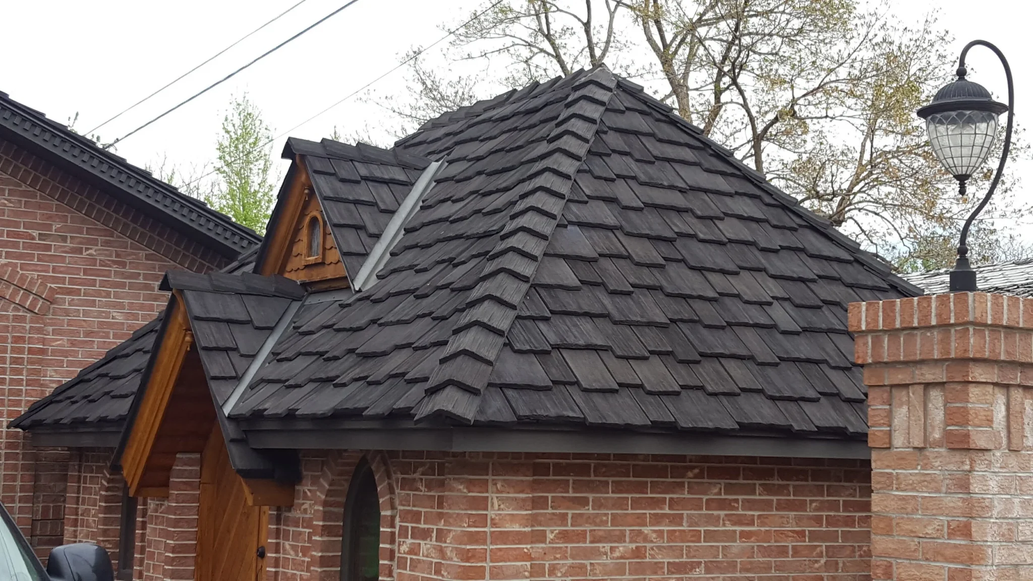 how do you know if you need a new roof