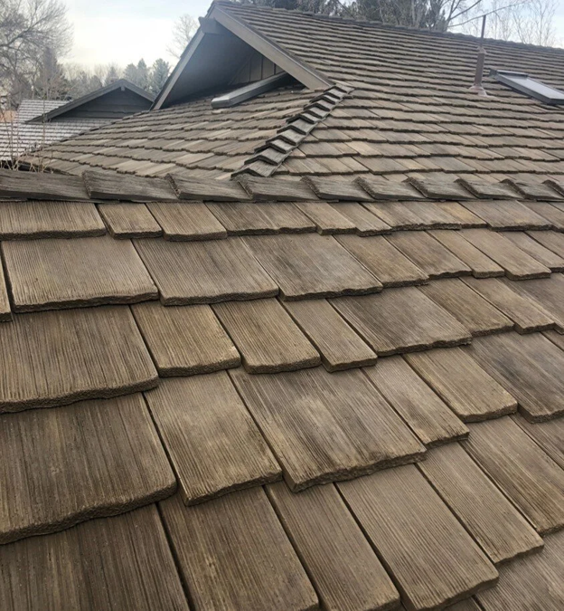 Close-up view of CEDUR Walden synthetic shake roofing installed on a residential home in Denver, Colorado.